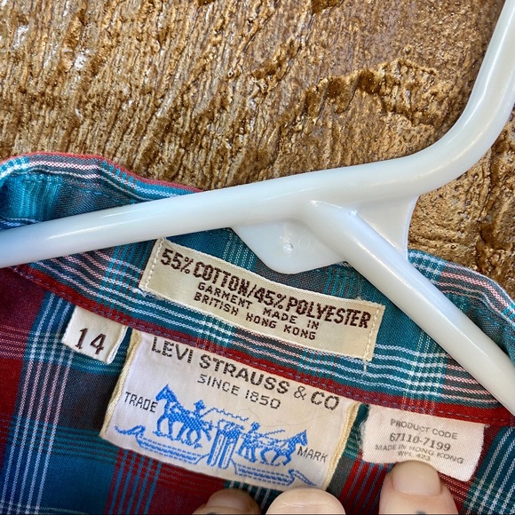 Vintage Levi’s Western Plaid Buttonup Shirt Medium - Picture 3 of 10